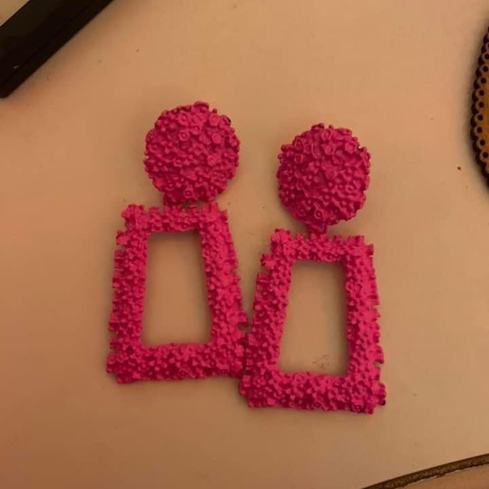 hot pink